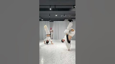 脳漿炸裂ガールを"逆立ち"で踊ってみた【RAB】 #ダンス #dance #ボカロ