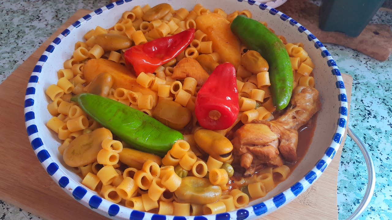 مقرونة جارية تونسية (مبكبكة) بالفول والجلبانة محرحرة وفاوحة تعمل الكيف