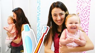 Bebek Bakma Videosu Anne Vlog Sevcan Parmak Fırçası Ile Derinin Dişlerini Fırçalıyor