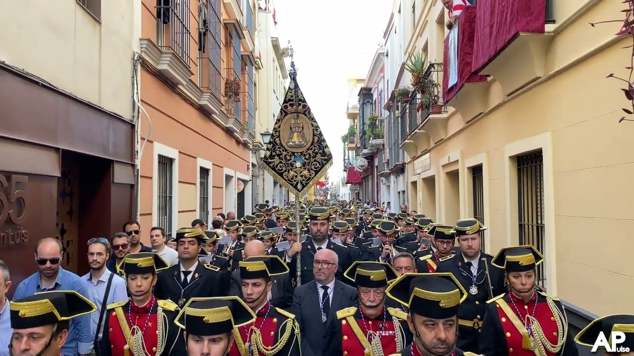 IMPRESIONATE LLEGADA DE VIRGEN DE LOS REYES A SANTA MARINA | Salida Extraordinaria 2022