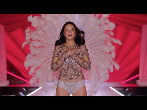 2018 Victoria's Secret Fashion Show