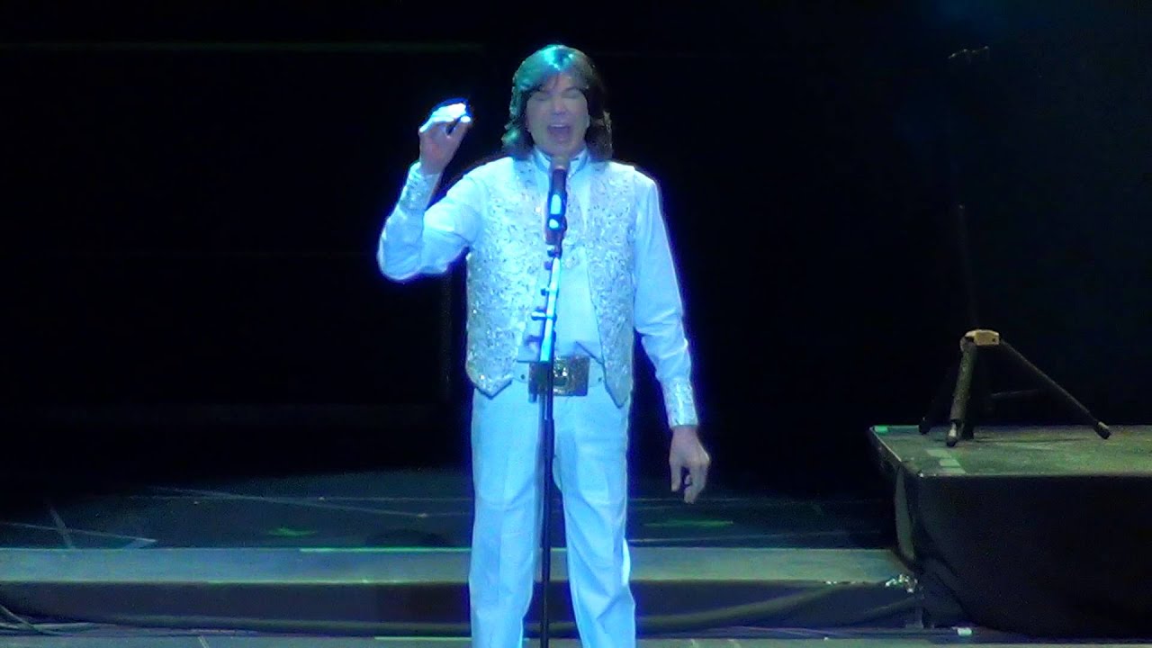 Camilo Sesto - Donde estés, con quien estés ( DVD/BR - Movistar Arena, Chile - 18.10.2015 )