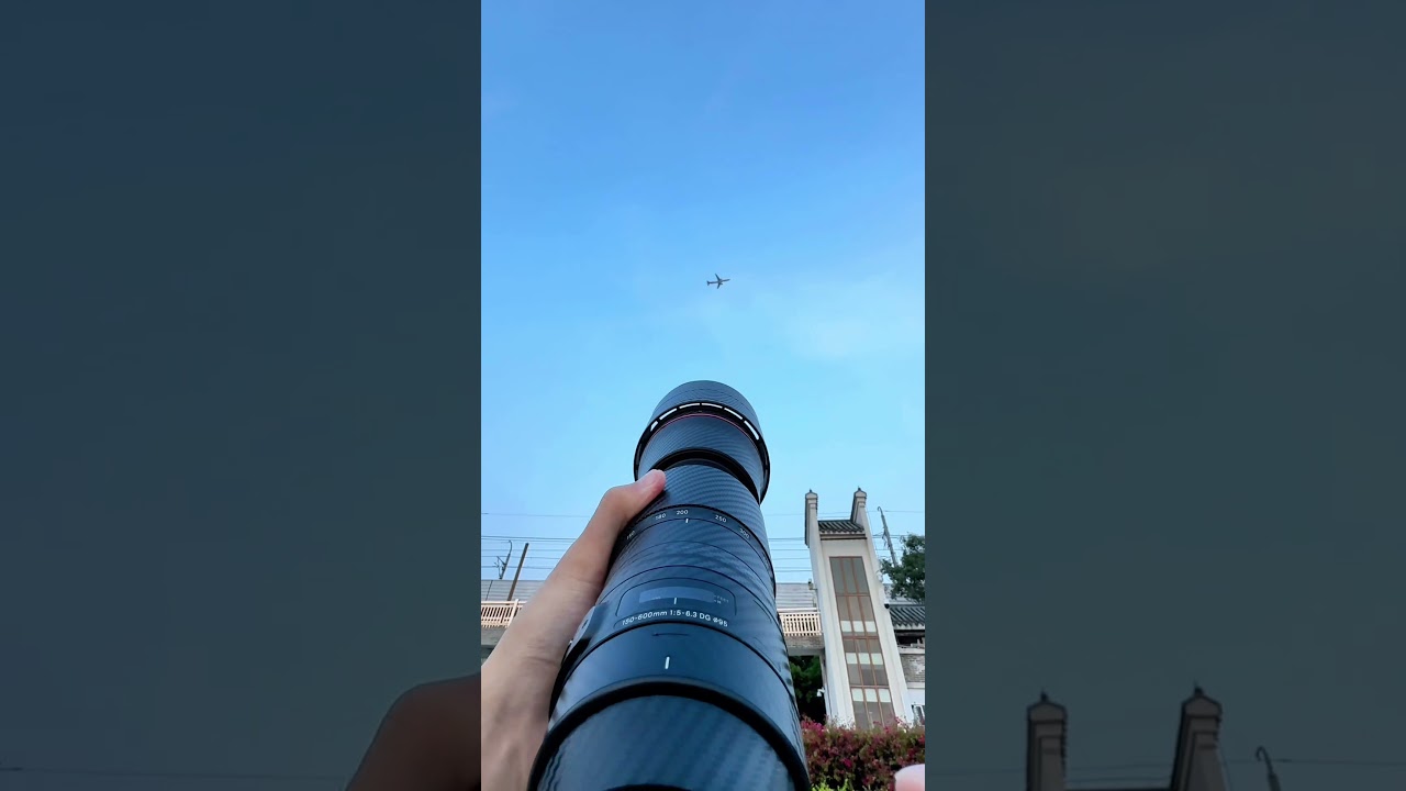 First-person perspective 600mm lens to shoot airplanes 