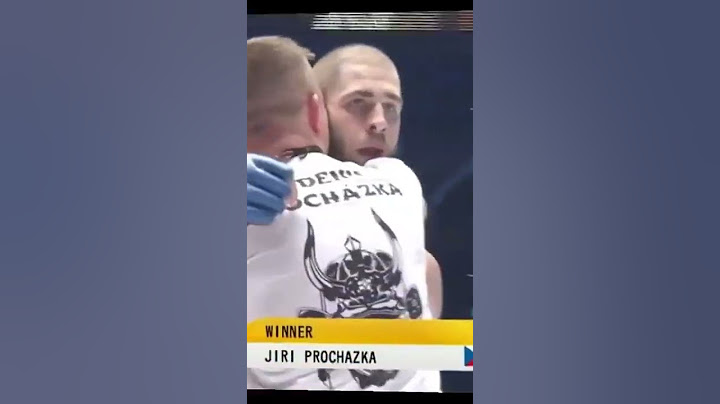 Jiri Prochazka Knees to the Head on the Ground! TKO