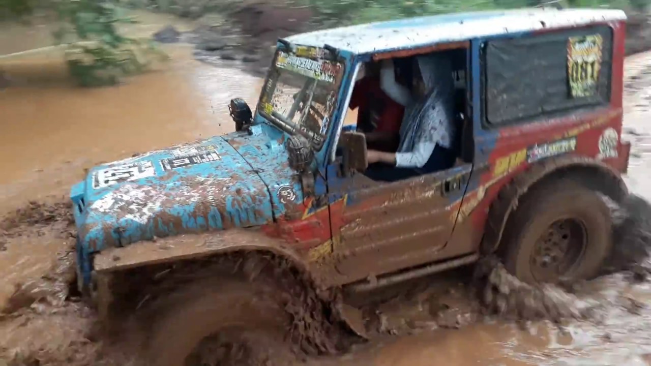 TANGGUH MANA Jimny jangkrik 800cc vs Jimny Samurai 841 LSD 1000cc di Lumpur | offroad extreme