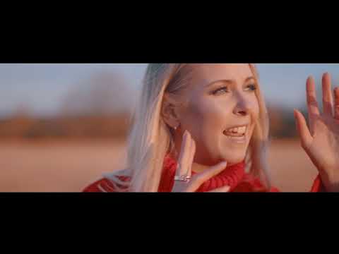 Daniela Lorenz - Lauter weiter schneller /// Der offizielle Videoclip