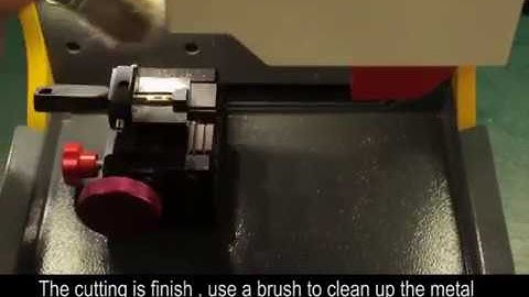 How to cut Ford FO21 key by SEC-E9 key cutting machine obdii365