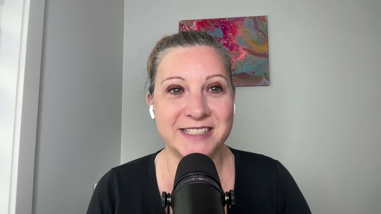 Should You Pause Your Dating Profile or Keep Going? (Ep. 36)