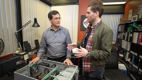 Computer network technician (Episode 121)
