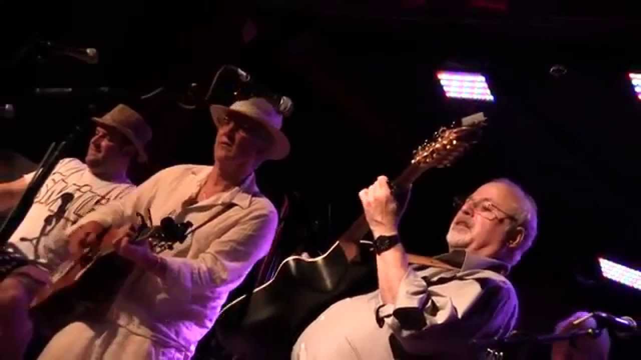 Aztec Two-Step - Baking - Live @ City Winery auf YouTube ansehen Aztec Two-Step - Baking - Live @ City Winery auf YouTube ansehen