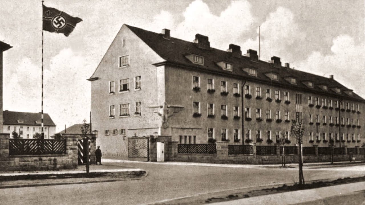 Wojsko przekazało militaria do Muzeum Ceramiki