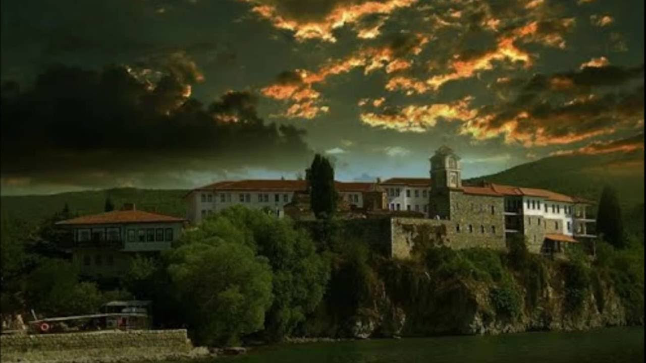 Short ringtone for mobile phone - a dramatic sound