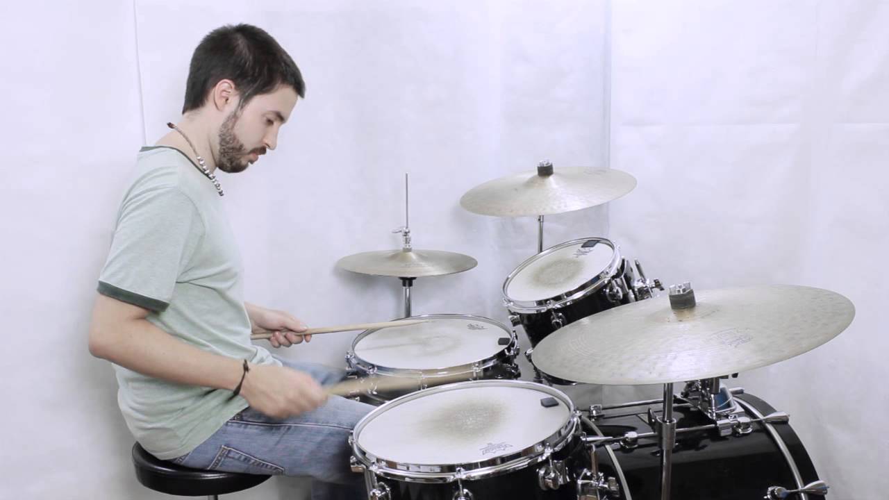 Cómo tocar una base de Rock con los toms en la batería Cómo tocar