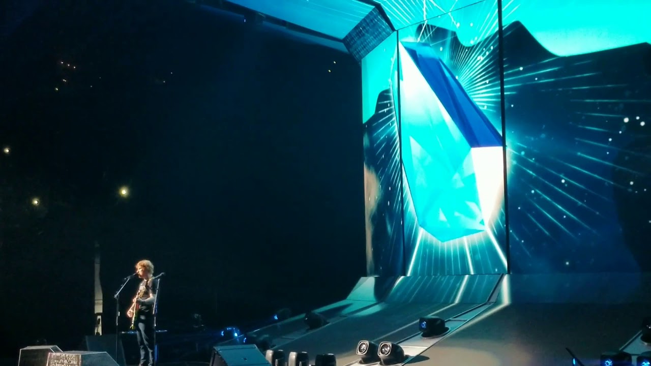 Ed Sheeran thinking out loud live Barclays center Ed Sheeran thinking out loud live Barclays center #1