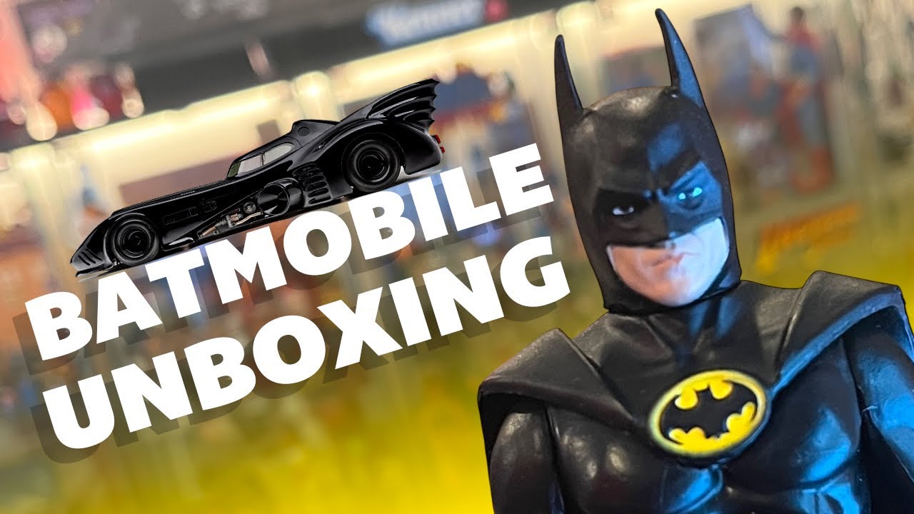 Распаковка набора Mezco 5 POINTS 1989 Batmobile