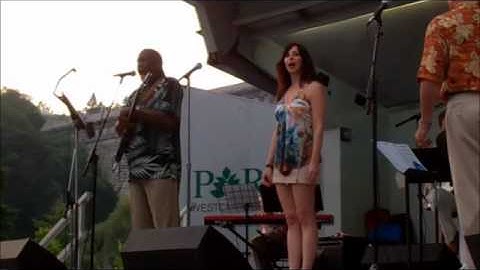 Steve Shelto sings the Star Spangled Banner