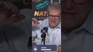 Geno Auriemma on how he is inspired by Paige Bueckers