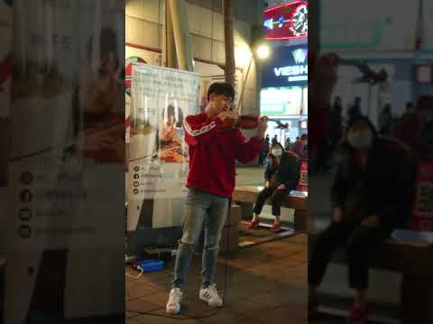 天籟小提琴家 林子安 精彩詮釋〖A Thousand Years〗+〖王菲 - 匆匆那年〗〔violin cover〕《琴聲和光與影的交錯纏綿》欲睹精彩 MV，請訂閱 林子安 YouTube 頻道。