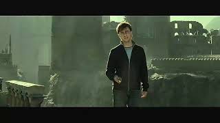 Harry Potter And The Deathly Hallows: Part 2: Harry Leaving Hogwarts (2011)