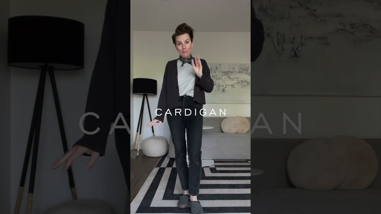 Мой нынешний любимый личный гардероб: винтажные джинсы, футболка оверсайз, одежда свободного кроя.