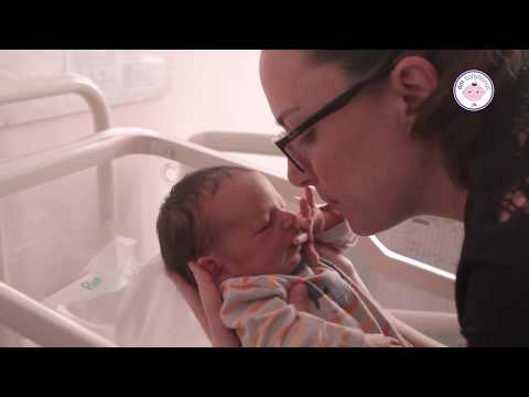 Video: Kako Obući Novorođenče U Rodilištu
