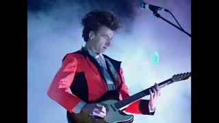Famous Split Enz - Shark Attack (1980) Wealth
