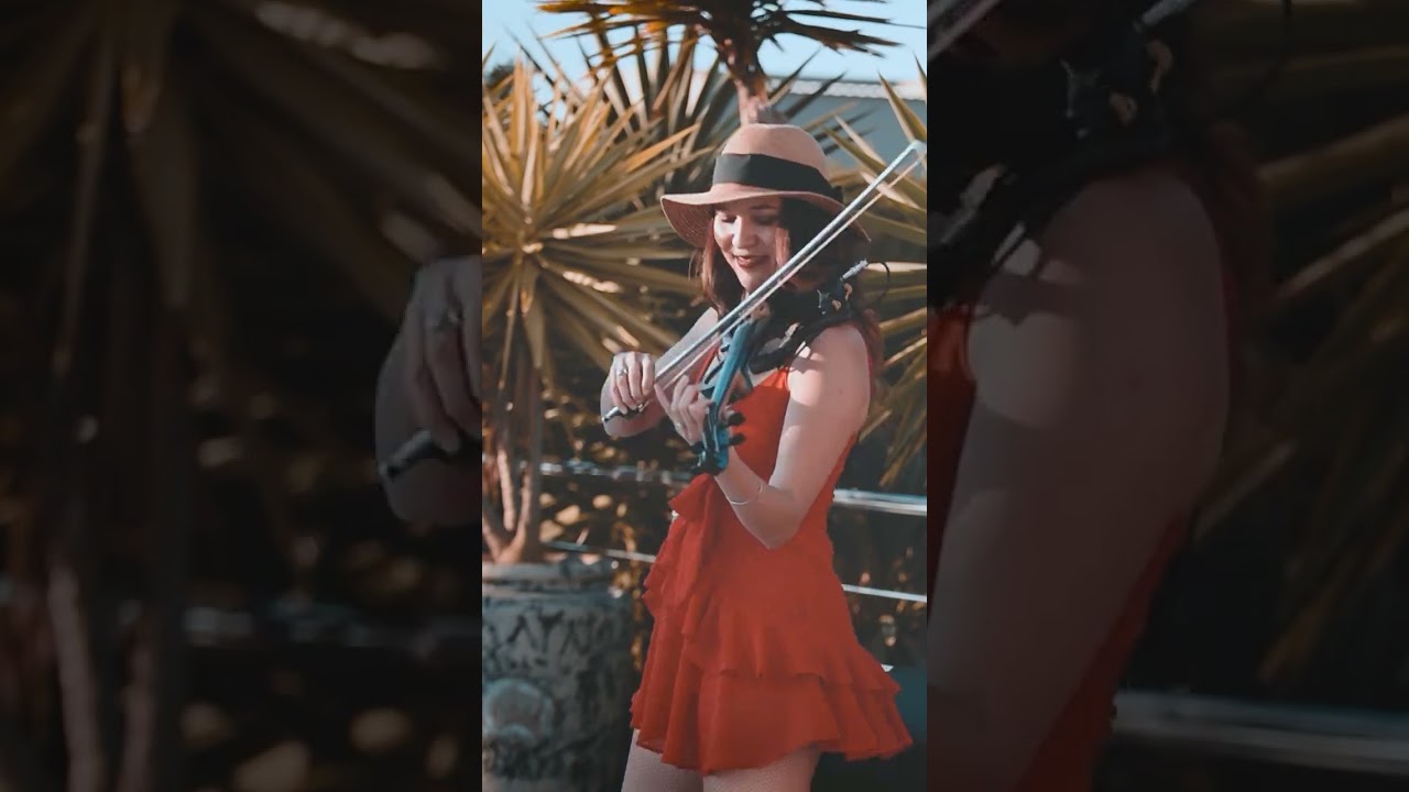 DJ and Electric Violinist do Latin House