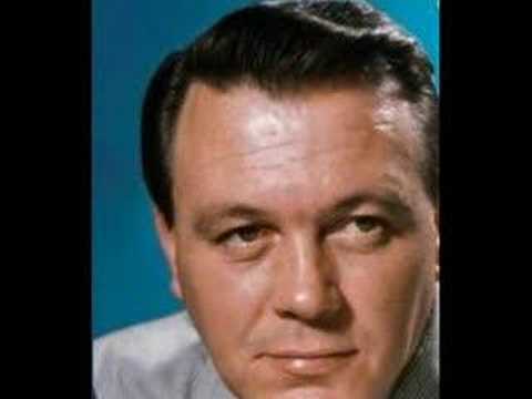 Matt Monro - Born Free