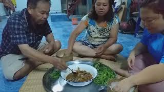 อาหารพื้นบ้าน(ข้าวแลง)