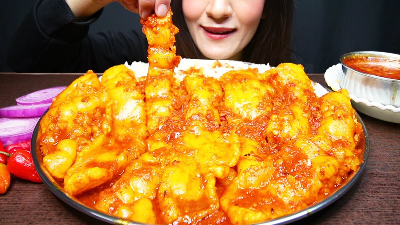 SPICY OILY MUTTON FAT CURRY WITH BASMATI RICE, SALAD 