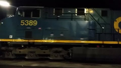 [CSX]5389 ES40DC-ES40DC Leads L141-28 In Fay NC Pulling Hard With Long Cut Of Juice Cars