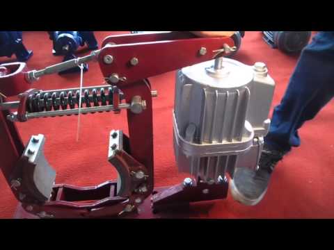 Video Phanh thủy lực cầu trục Cách vận hành nguyên lý hoạt... - youtube