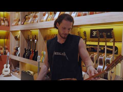 They Only Made One Of These Guitars, Now It's Mine. | Entourage Ep 1 thumbnail