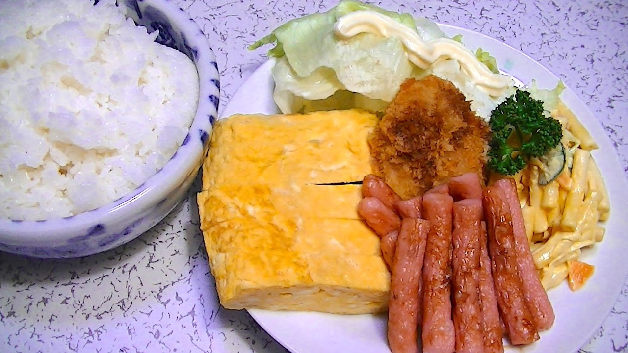 【一人deごはん】Let’s eat！全部美味しい！「ふわふわの太い卵焼きとフィッシュウィンナー定食」