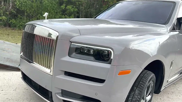 THE BABY BLUE BLiZZARD ROLLS ROYCE CULLiNAN !! Del...