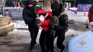 Опубликовано видео задержания членов ОПГ, снимавших порно в Волгограде
