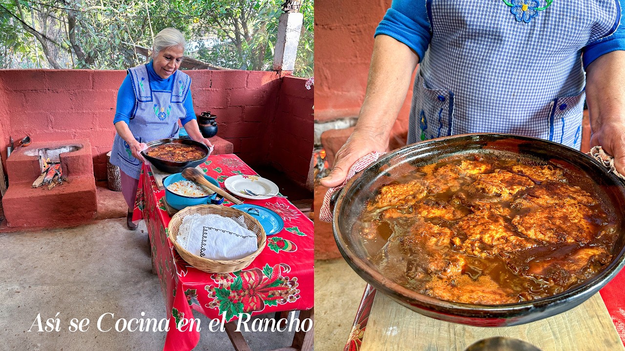 Receta Fácil Bien Ranchera: Tortitas de Coliflor con Queso en Chilito Negro
