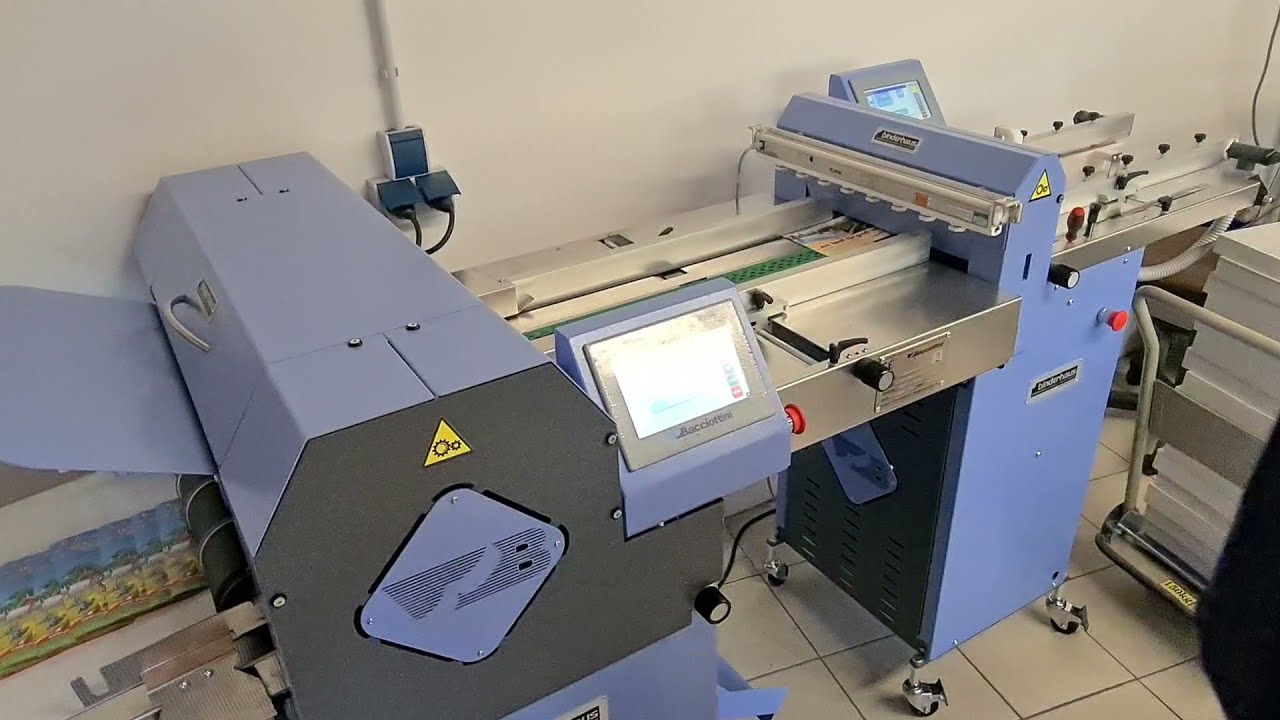 R36 Rillmaschine mit Kartonfalzwerk-Butterfly