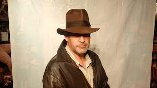 review of the Indiana Jones Diamond Selects statue.