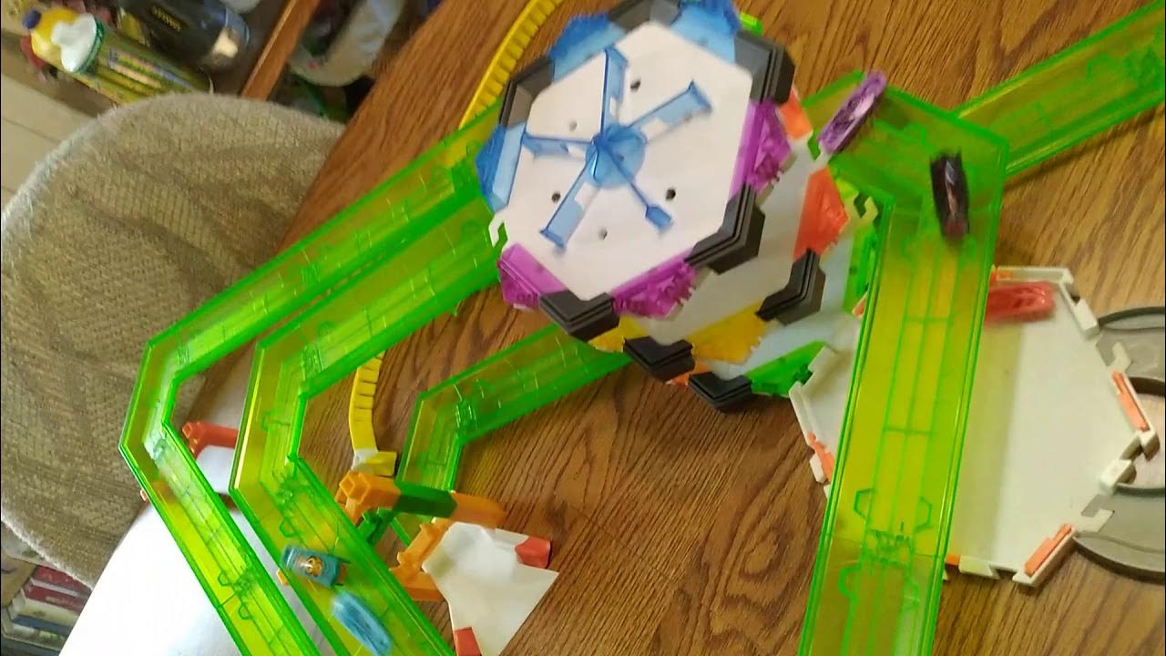 hexbug nanotopia (VERY EPIC) YouTube