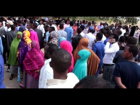 WARKA;- Mudaharaadyo ka dhacay magaalada borama camera iphone 8 plus apk