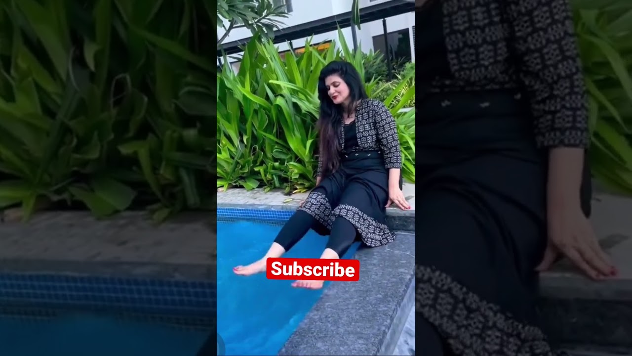 Actress Meena Vemuri Enjoying iimn Swimming pool