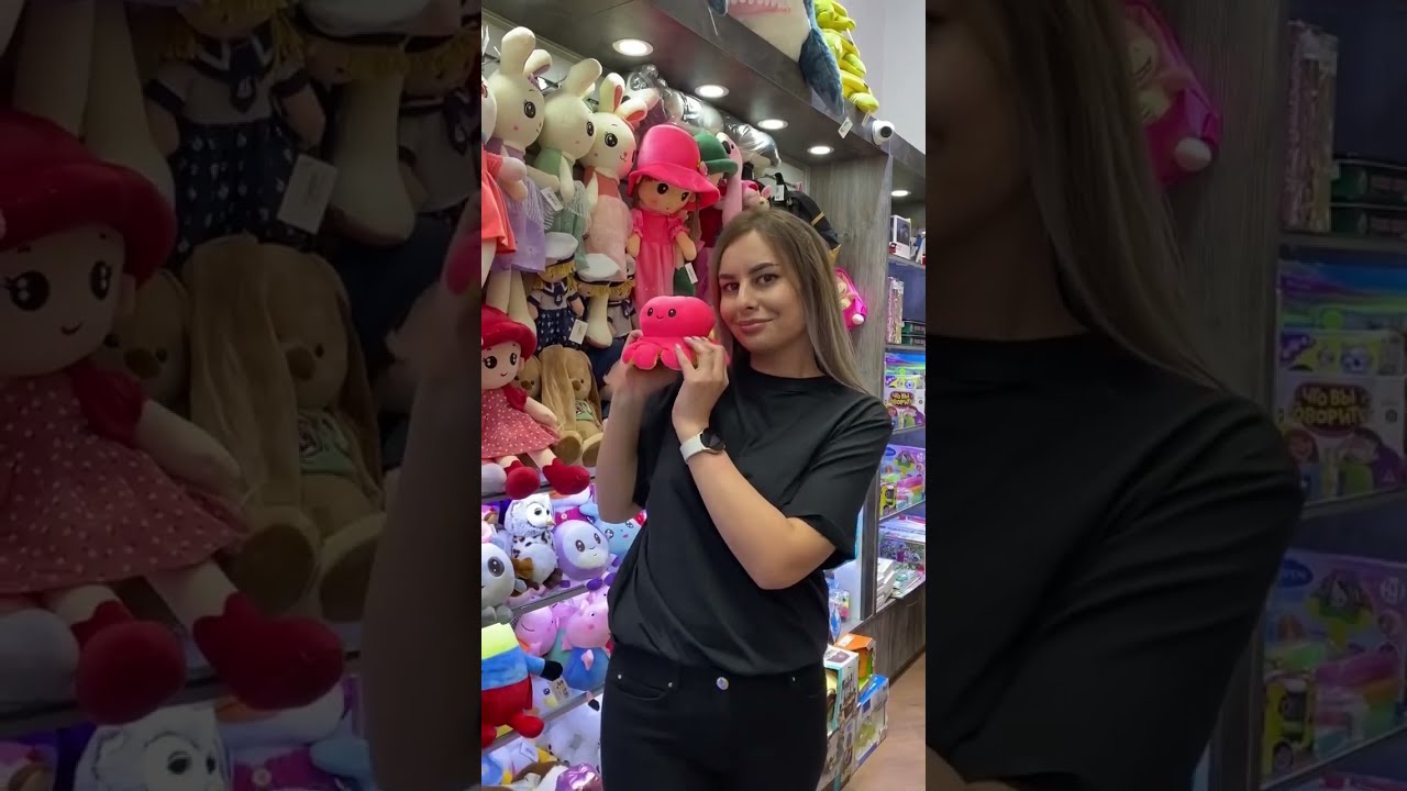 Магазин игрушек SV Toys в MEGA Park
