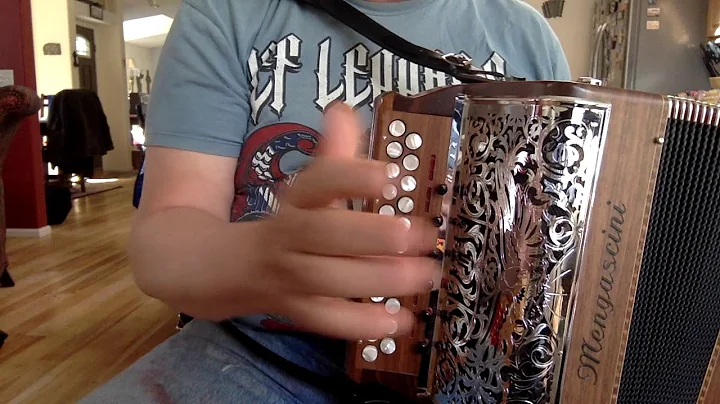 button accordion instruction 2