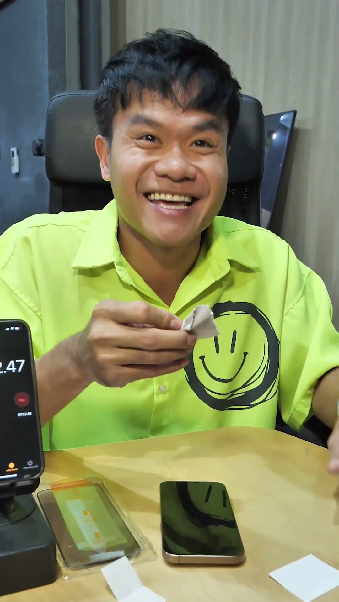 ผมชาเลนจ์ตัวเอง จับเวลาติดฟิล์มโทรศัพท์?? #บี้ลองของ #บี้เดอะสกา #bietheska