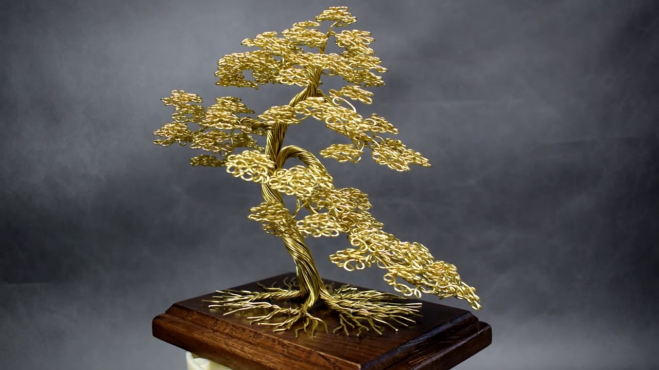 Drzewko bonsai z drutu mosinego, Brass wire bonsai tree.
