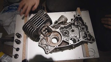 How a crankcase induction 2 stroke engine works (The importance of the crankcase)