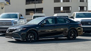 Toyota Camry XSE Hybrid 2021