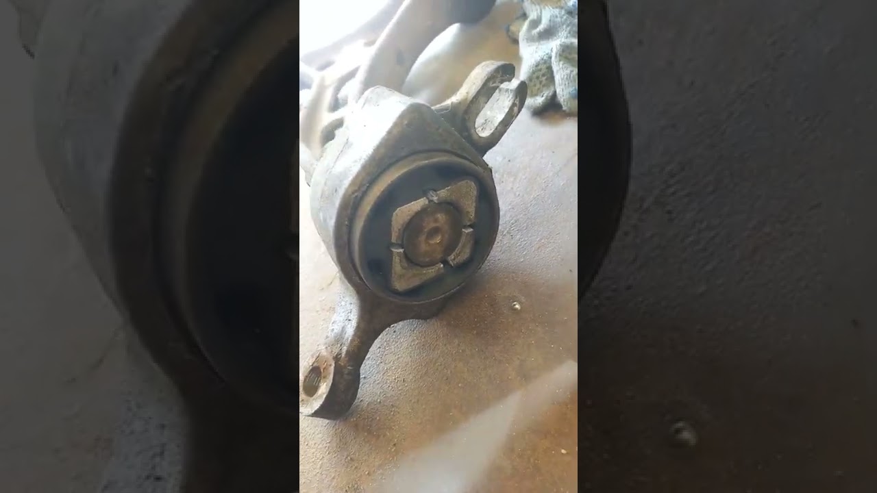 сайлентблоки vtr. проехали 300 метров.