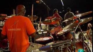 Victor Wooten & Marcus Miller PART 2 (SMV - Vitoria 2009) chords